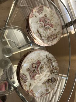 222 Fifth Brand Tea and Dessert Saucers  (8 Pieces) 
