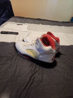Fire red Jordan 5s (Size 12m)