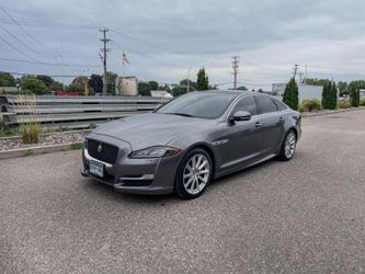 2016 Jaguar XJ-Series