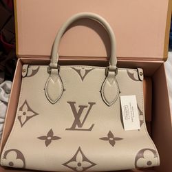 Louis Vuitton On the Go PM Bag