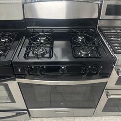 Ge 30 Inc 6.3 Cu.ft Gas Range Four Burners Stainless Steel 