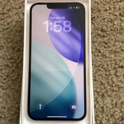 iPhone 13 / 128GB Unlocked 