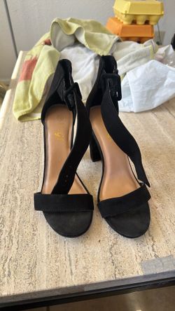 Rouge heels