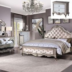 Brand New 4PC Vintage Champagne Bedroom Set