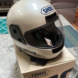 Medium Shoei Motorcycle Helmet Pearl White