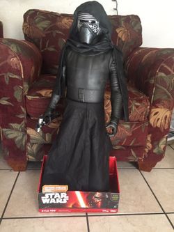 STAR WARS KYLO REN 31"