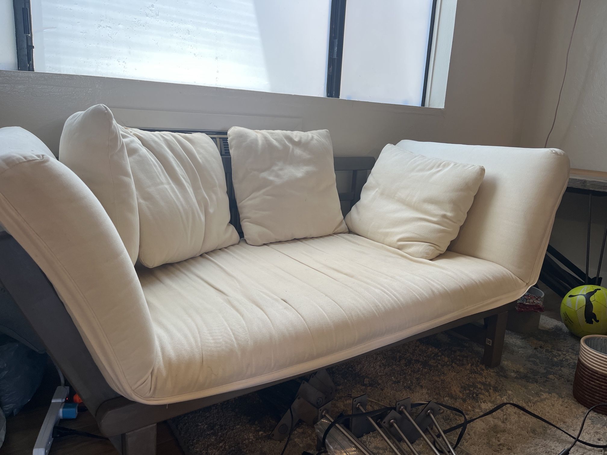 Chaise Lounge