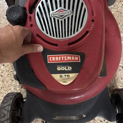 Lawnmower - Craftsman Briggs & Stratton 190cc