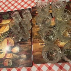 Beautiful Vintage Anchor Hocking Wexford Glasses Set