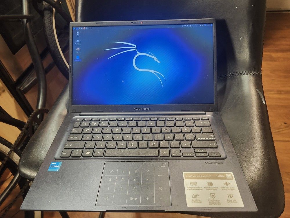 ASUS - Vivobook 14" Laptop 8g Ram