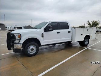 2022 Ford F-350 Chassis