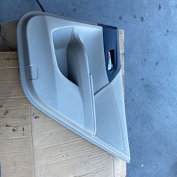 2017 Honda accord hybrid Right reardoor panel
