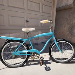 Vintage AMF Roadmaster Satellite bicycle