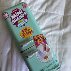 Mini Brands Fill The Fridge