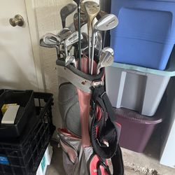 Good Bag Used Assort. clubs Right Hand