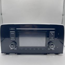HONDA CR-V DASH DISPLAY SCREEN MONITOR RADIO RECEIVER MODULE OEM 2017 - 2022