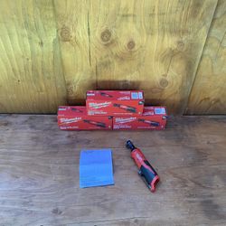 Milwaukee M12 Ratchet 3/8 Model 2457-20 (Tool Only)