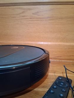 Robot Vacuum with Remote Control