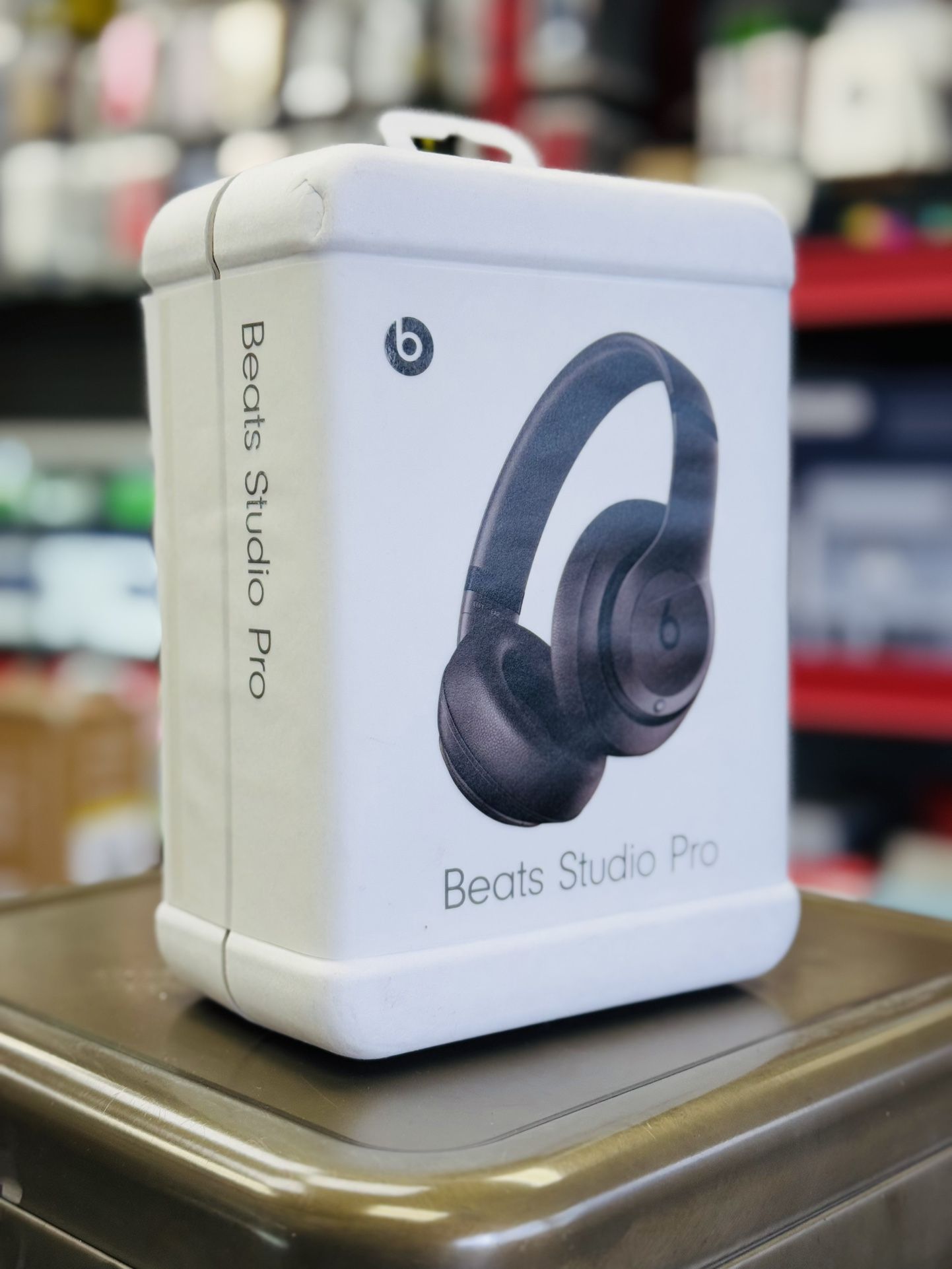 Beats Studio Pro