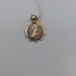 14kt Yellow Gold Virgin Mary Pendant 
