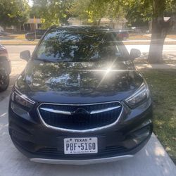 Vendo Buick encoré por 3500 todo funciona vien es año 2017 154000 millas 