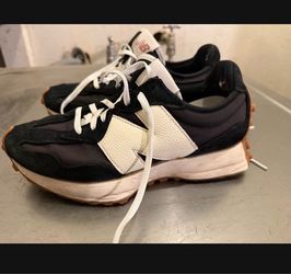 Women’s NB shoes size 71/2
