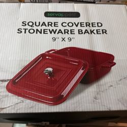 Square Covered Stoneware Baker