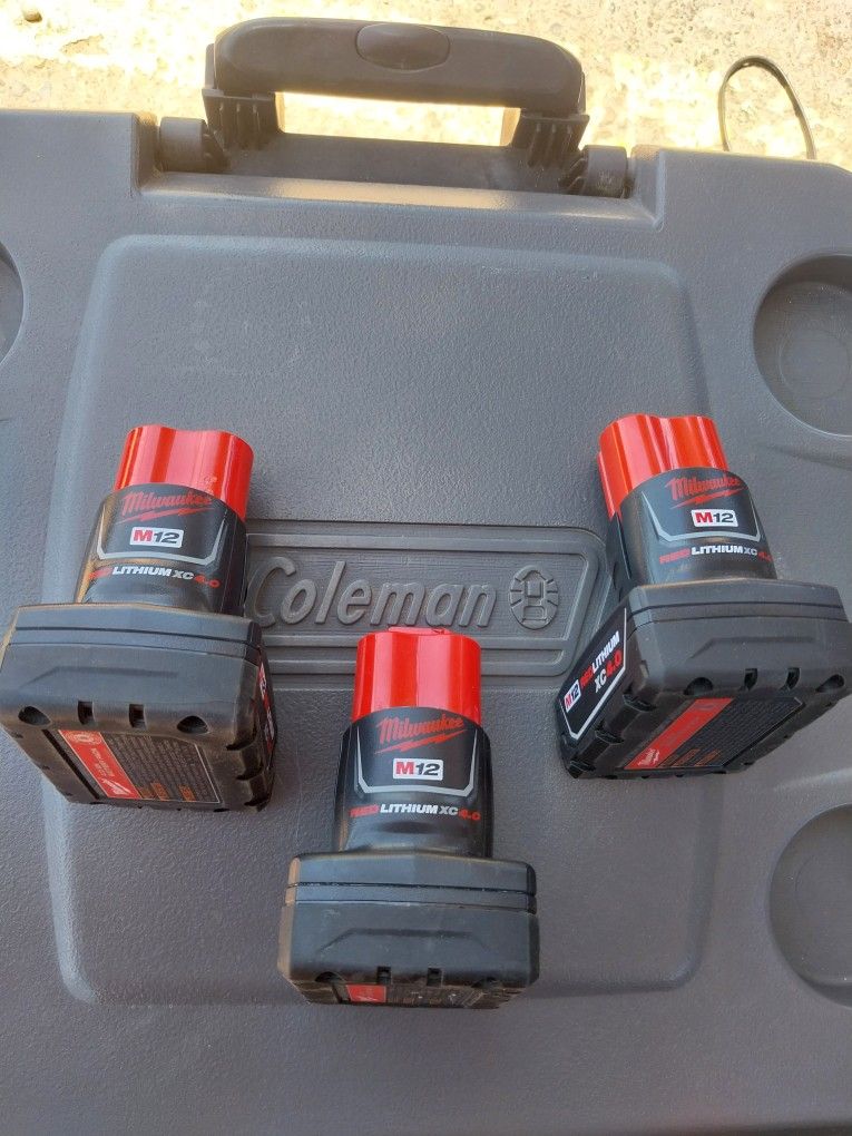 MILWAUKEE 12V LITHIUM BATTERYS XC 4.0