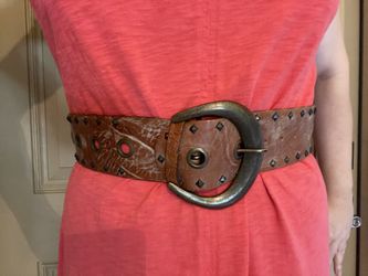 Saks Fifth Avenue Wide Brown Leather Studded Grommet Belt M Brass Buckle Boho