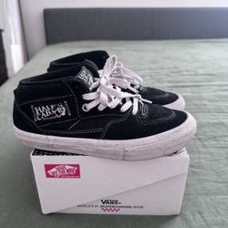 Vans Half Cabs Boys Size 3.5