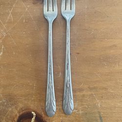 2 Vintage Monroe Silver Co. Silver Plate 6 Inch Cocktail Forks