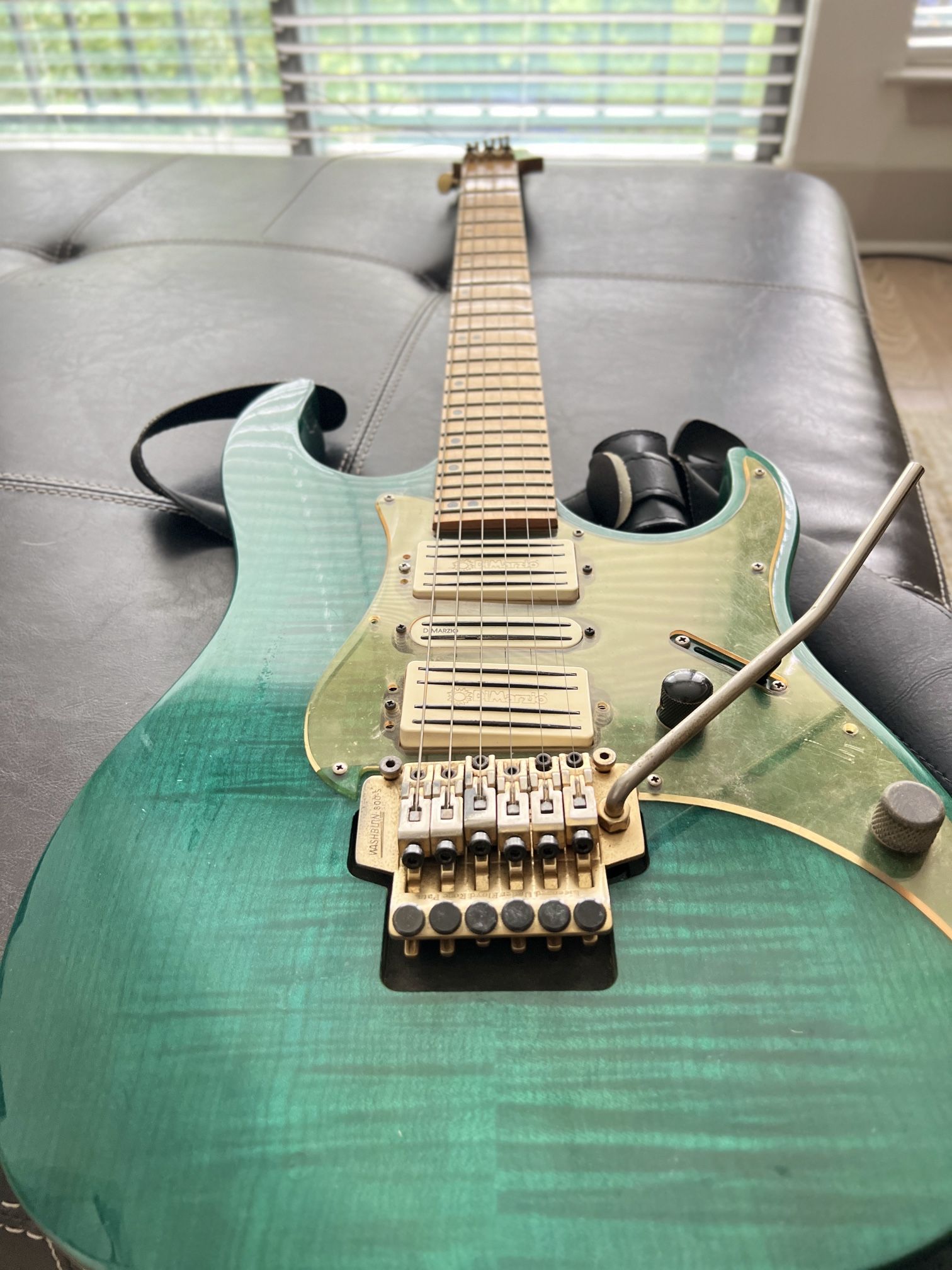 Washburn MG 74 Mercury Series Electric Guitar-1992