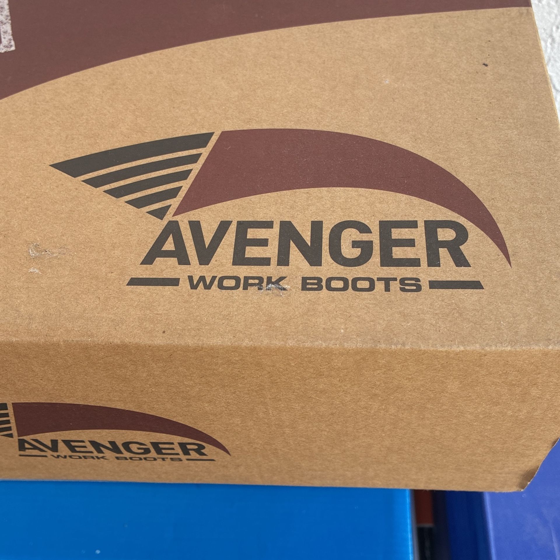 Avenger Work Sneakers