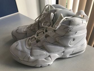 Nike Airmax uptempo like new size 10 model 922934-100