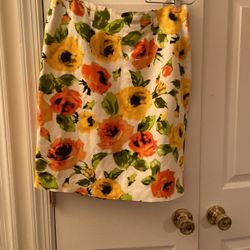 Skirt Size 4