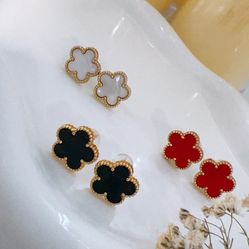 Stainless Steel Five-petal Studs 