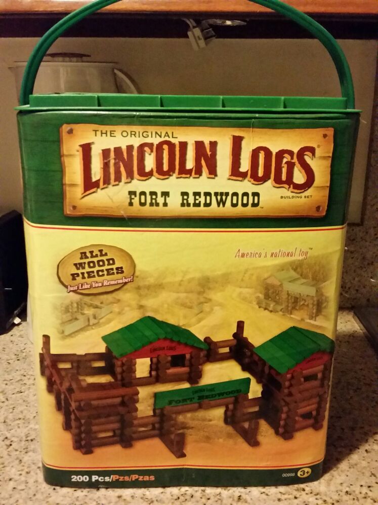 Lincoln Logs Fort Redwood