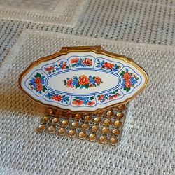 Stratton Vintage Lipstick Holder Mirror Goldtone Flowers, Made in England