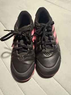 Softball cleats size 2Y