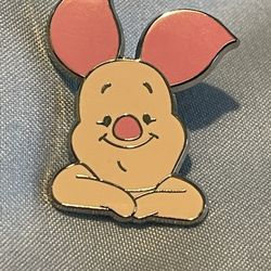 Disney WDW Piglet Cast Lanyard Series #3 Pin