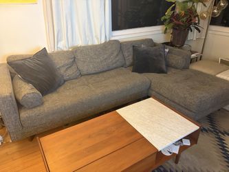 Article Sven Right Sectional Sofa