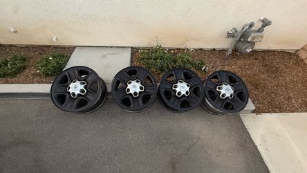 Toyota Tundra wheel / rims - Set of 4 R18