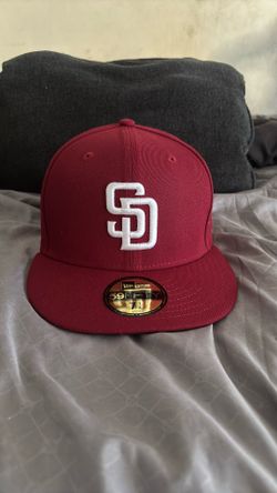 Burgundy Snap backs 7 1/4 