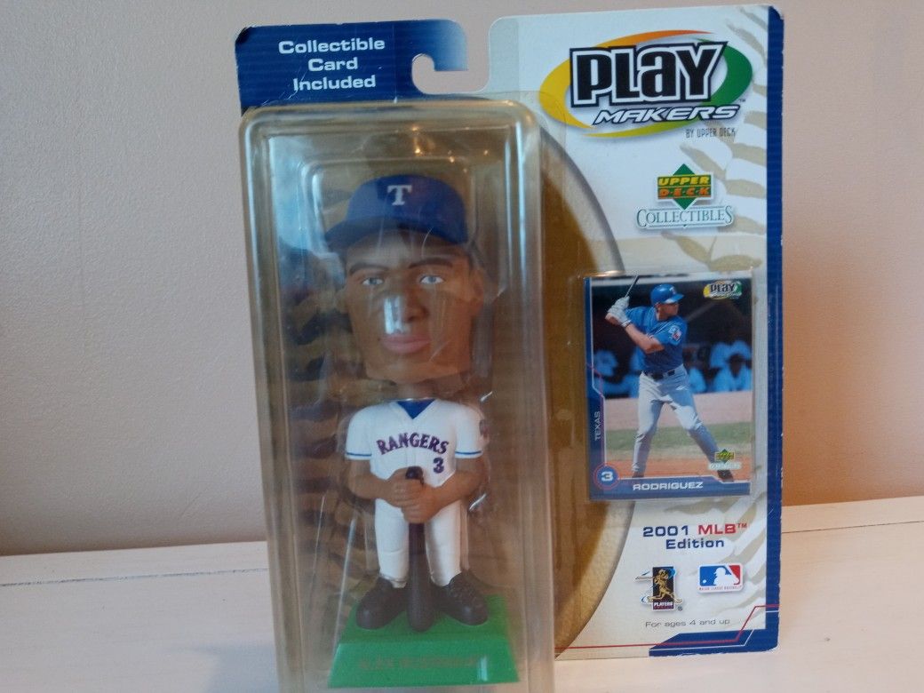 2001 Upper Deck Alex Rodriguez Playmakers figure with Card