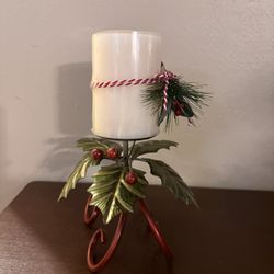 Home For Christmas 8x8x5.5" Holly Berry Candle Holder  Candle Included 