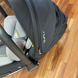 Nuna Infant Car Seat 