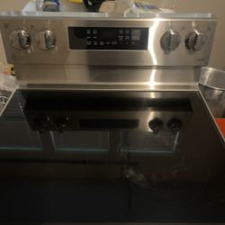 LG Electric Range
