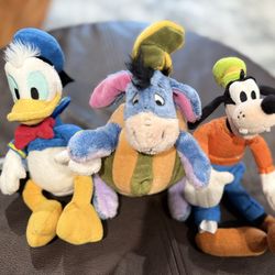 Disney Parks Donald Duck Eeyore Goofy Vintage  Plushy Bean Bag Dolls Collectibles