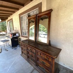 Antic Dresser.