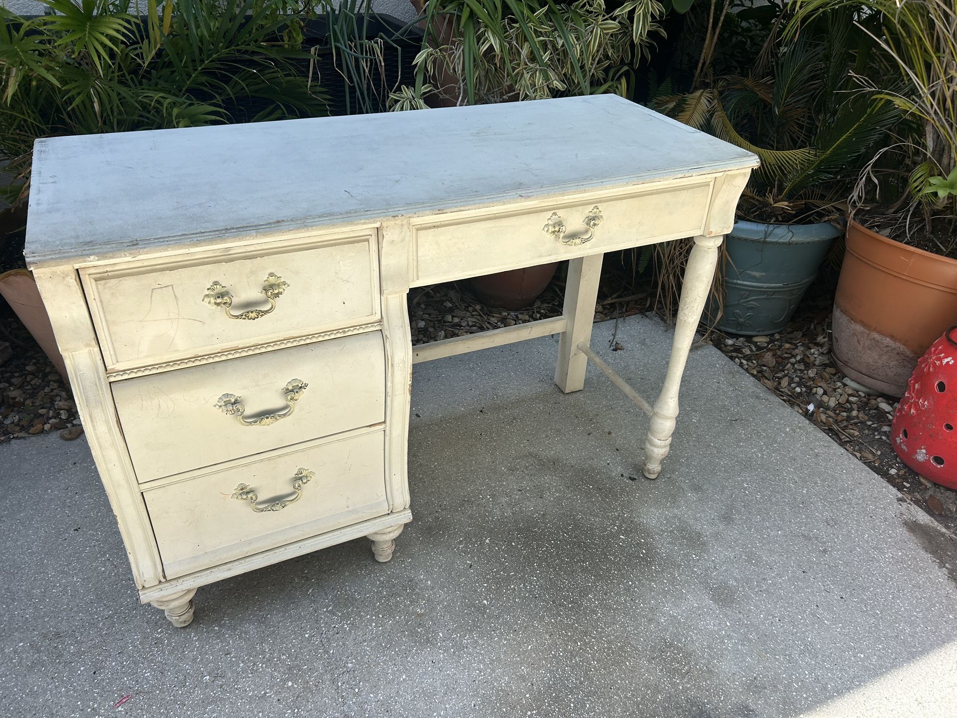 Stanley Furniture Desk